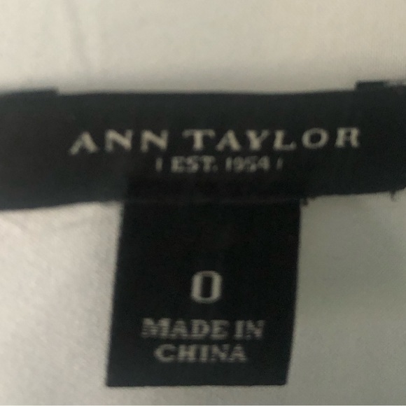 ☀️ Ann Taylor Dress- size 0 - Picture 3 of 5